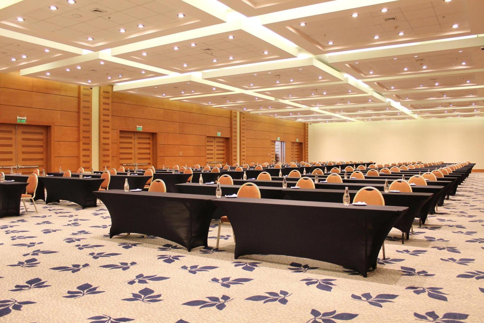 喜来登美丽华酒店及会议中心 比尼亚德尔马 外观 照片 The Grand Ballroom