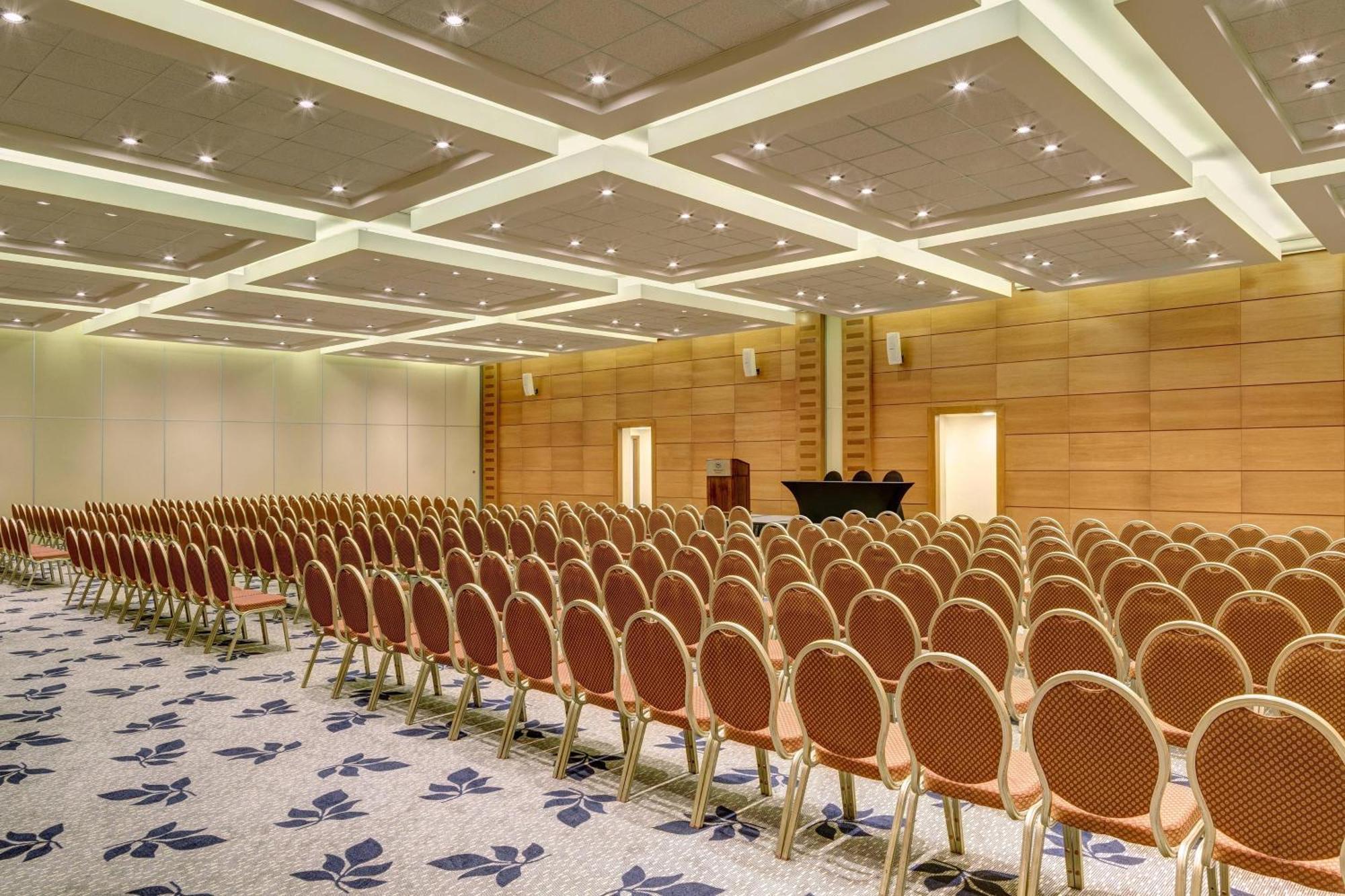 喜来登美丽华酒店及会议中心 比尼亚德尔马 外观 照片 The ballroom