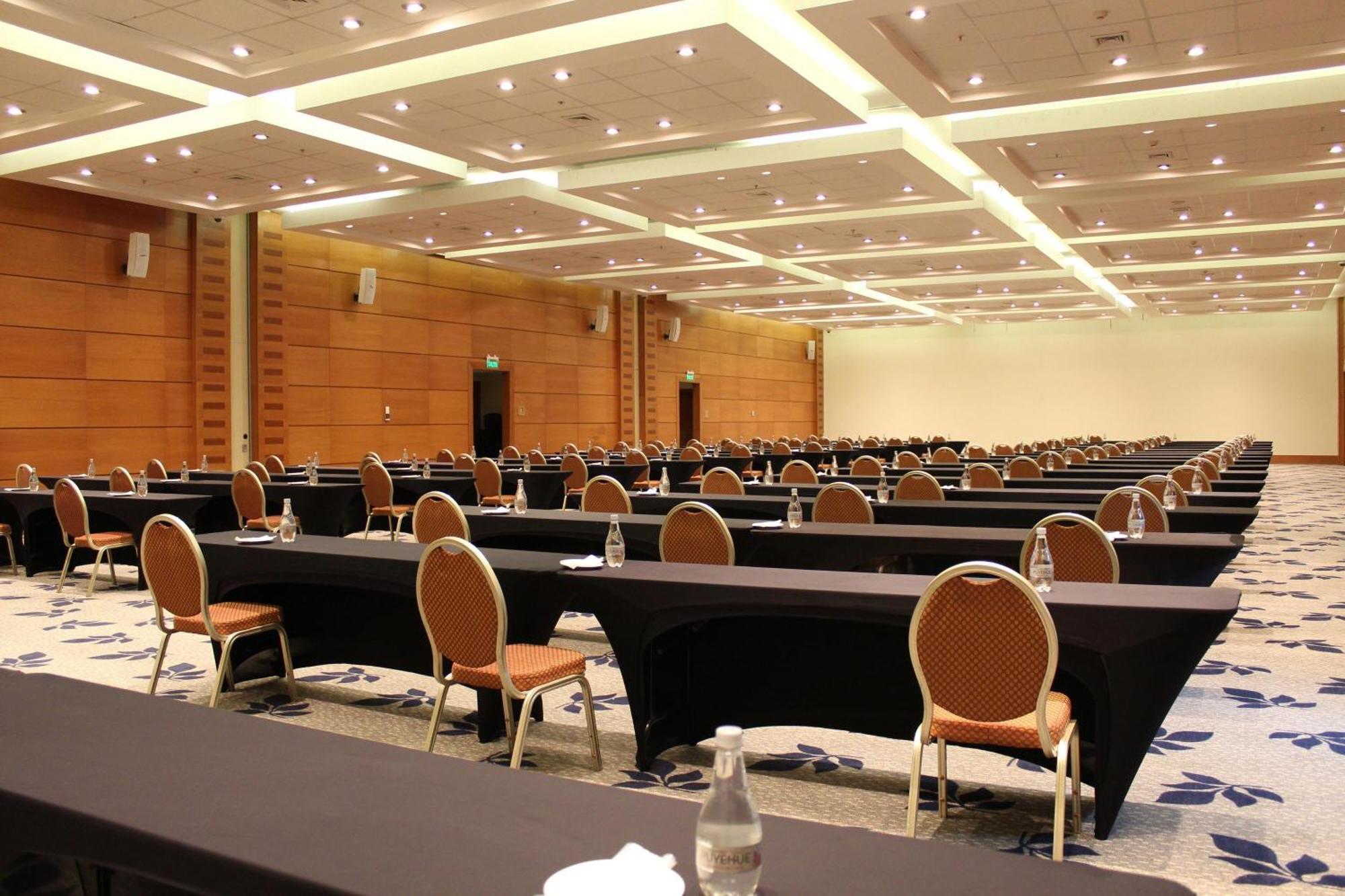喜来登美丽华酒店及会议中心 比尼亚德尔马 外观 照片 The 2008 World Bank/IMF Annual Meetings